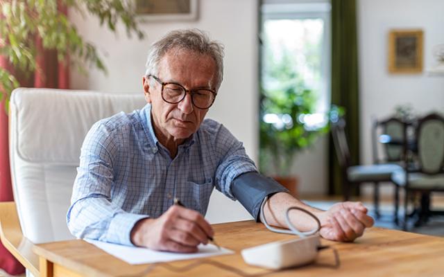 presion-arterial-alta-o-hipertensión