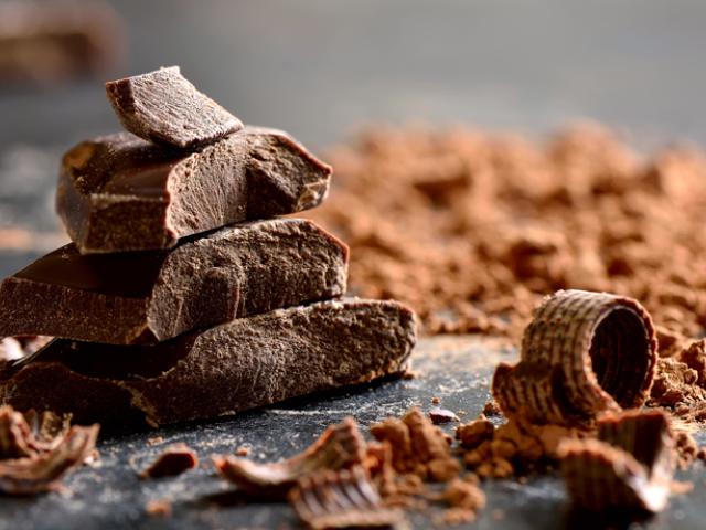 Dark chocolate pieces